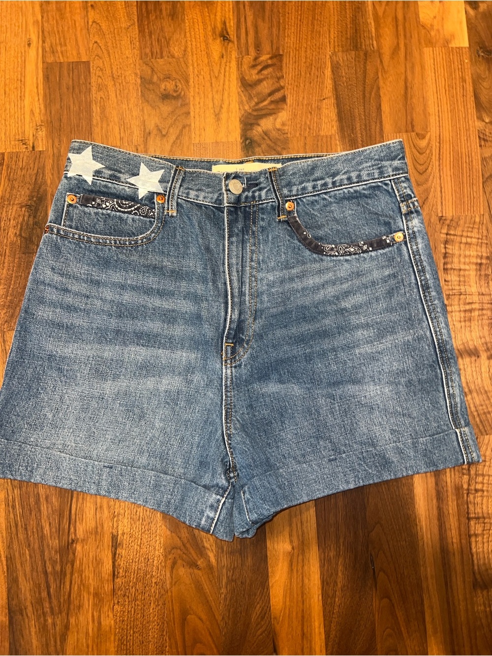 GAP Vintage Star Print & Bandana Mid-Blue Denim High-Rise Shorts 28T